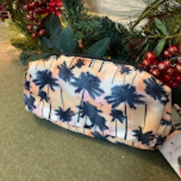 Lug Choo Choo 3pc Travel Set - Picture 8 of 13